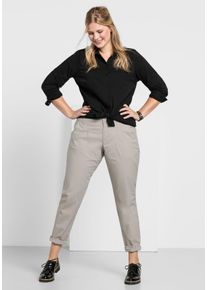 Große Größen Schmal zulaufende Chinohose mit Bundfalten Gr. 84 beige von sheego für Damen