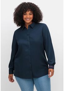 Große Größen Twillbluse mit Wordingprint am Ärmelsaum Gr. 60 blau von sheego für Damen
