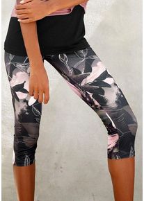 active by Lascana LASCANA ACTIVE Caprileggings 'Tropical' mehrfarbig Gr. XS (32/34) für Damen. Mit Allover-Druck, Logodruck. Figurbetont. Nachhaltig.