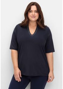 Große Größen Shirt mit Glitzersteinen am Ausschnitt Gr. 56/58 blau von sheego für Damen