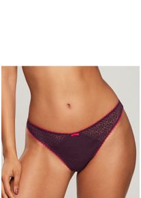 Nuance Damen String, Gr. 40, lila, Spitze, Obermaterial: 91% Polyamid, 9% Elasthan, Unterhosen, aus edler, leicht transparenter Spitze