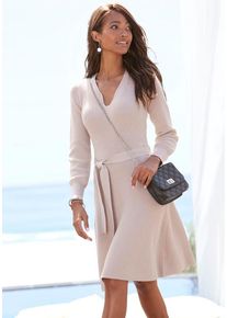 Lascana Strickkleid beige Gr. 34 für Damen. Mit herzförmiger Ausschnitt. Figurumspielend. Nachhaltig.