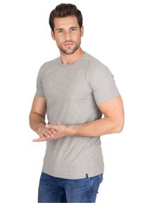 TRIGEMA Herren T-Shirt "TRIGEMA Slim Fit T-Shirt aus DELUXE Baumwolle", grau, Basic, Gr. L, 100% Baumwolle, Shirts