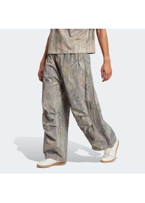 Herren Sporthose "CAMO PANT Q1", silber, sportlich, Gr. L, adidas originals, Obermaterial: 100% Polyamid, Hosen