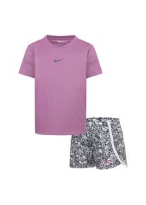 Nike Sportswear Kinder T-Shirt & Shorts, grau, Gr. 98, Obermaterial: 90% Polyester, 10% Elasthan. Obermaterial Hose: 100% Polyester, KOB Set-Artikel,