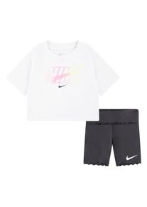 Nike Sportswear Kinder T-Shirt & Shorts, grau, sportlich, Gr. 110, Obermaterial: 60% Baumwolle, 40% Polyester. Obermaterial Hose: 88% Polyester, 12%