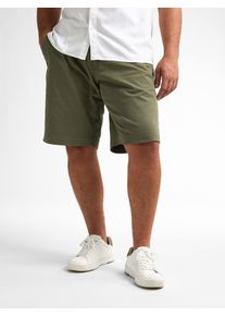 Herren Chinoshorts, grün, casual, Gr. 5XL, PETROL INDUSTRIES, unifarben, Obermaterial: 97% Baumwolle, 3% Elasthan, Hosen, Sommerhose mit Gürtel