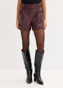 bonprix Lederimitat-Shorts mit G&uuml;rtel, rot, Gr.40, Stylische Shorts mit kurzem HosenbeinLederimitat