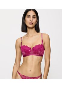 Halbschalen-BH Triumph "Crazy Stupid Love", Damen, Gr. 75, Cup C, pink (passion fruit), Mesh, Obermaterial: 49% Polyester, 39% Polyamid, 9% Elasthan, 3% Viskose, BHs Halbschalen-BH, Komfort-B&uuml;gel, italienische Spitze, Wow-Effekt
