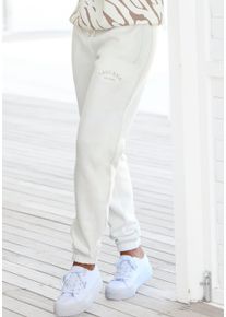 Sweathose Lascana, Damen, Gr. 44/46, N-Gr, beige (creme), Sweatware, Obermaterial: 60% Baumwolle, 40% Polyester, bestickt, unifarben, bequem lang, Hosen Sweathose, Loungehose mit seitlichen Taschen und Logostickerei, Loungewear, Topseller