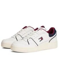 Tommy Hilfiger Sneaker TOMMY JEANS "TJM RETRO BASKET", Herren, Gr. 46, wei&szlig; (wei&szlig;, rot, blau), Leder, Lederimitat, Schuhe Sneaker, Freizeitschuh, Halbschuh, Schn&uuml;rer mit Lochmuster