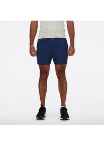 Laufshorts New Balance "SPORT ESSENTIAL SHORT 5", Herren, Gr. L, N-Gr, blau (nb navy), Obermaterial: 100% Polyester, Hosen Laufshorts, aus Stretchmaterial, feuchtigkeitsabweisend, leicht