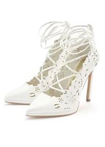 High-Heel-Pumps "Stiletto Pump mit Cut-Outs", Damen, Gr. 37, wei&szlig;, Obermaterial: 100% Polyurethan. Decksohle: 100% Lederimitat. Futter: 100% Polyurethan. Laufsohle: 100% Synthetik, Lascana BELLE AFFAIRE, gebl&uuml;mt, festlich, Schuhe Schn&uuml;rpumps High Heel Pumps Brautschuh, Mit Schn&uuml;rb&auml;nder und hohem Absatz