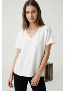 Shirtbluse Only CARMAKOMA "CARMETTA LIFE V-NECK SS TOP WVN NOOS", Damen, Gr. 52, cloud dancer, Jersey, Obermaterial: 100% Polyester, unifarben, regular fit normal, V-Ausschnitt, Blusen Shirtbluse