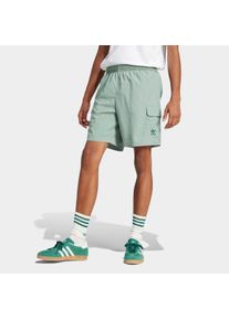 Shorts adidas originals "ESS WVN SHORTS", Herren, Gr. S, N-Gr, silber (silber gr&uuml;n), Obermaterial: 100% Polyamid, Hosen Shorts