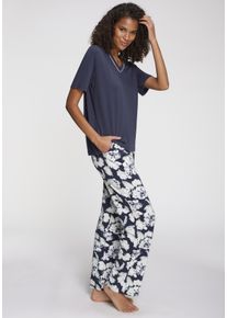 Pyjama Lascana, Damen, Gr. 44/46, blau (blau, gebl&uuml;mt), Single Jersey, Obermaterial: 50% Baumwolle, 45% Viskose, 5% Elasthan, gebl&uuml;mt, bequem, V-Ausschnitt, Homewear-Sets Pyjama, mit sch&ouml;nem Blumenmuster