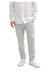 Chinohose Tom Tailor Denim, Herren, Gr. 30, L&auml;nge 34, grau (grau wei&szlig; mini houndstooth), Obermaterial: 48% Polyester, 26% Viskose, 24% Baumwolle, 2% Elasthan, unifarben, regular fit kn&ouml;chellang, Hosen Chinohose, mit G&uuml;rtel