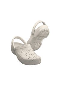 Clog Crocs "Classic Floral Cut Out Clog", Damen, Gr. 42, beige (creme, chalk), Croslite&trade;, gebl&uuml;mt, Schuhe Clog, Sandale, Sommerschuh, Loafer mit L&uuml;ftungs&ouml;ffnungen in Bl&uuml;tenstruktur