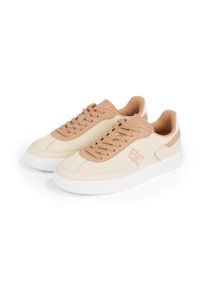Plateausneaker Tommy Hilfiger "TH HERITAGE SNEAKER PERF", Damen, Gr. 37, bunt (beige, altrosa), Leder, Lederimitat, Textil, Schuhe Plateausneaker, Freizeitschuh, Halbschuh, Schn&uuml;rschuh mit TH-Logostickerei