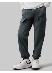 Sweathose Calvin Klein Jeans "ESSENTIAL WOVEN CARGO PANTS", Jungen, Gr. 4 (104), N-Gr, grau (endless grau), Web, Obermaterial: 98% Baumwolle, 2% Elasthan, unifarben, regular fit normal, Hosen Sweathose, f&uuml;r Kinder bis 16 Jahre mit Logo-Print