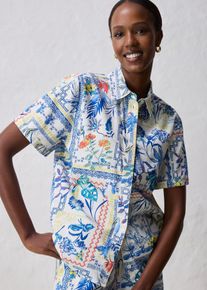 bonprix Hemdbluse mit Seidenanteil, blau, Gr.38, bequeme Premium Bluse mit auff&auml;lligem sch&ouml;nen Druck und Seidenanteil, aus Seide