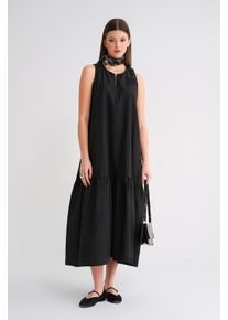 Maxikleid mit Kragen und R&uuml;schendetails