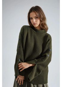 Dicker Strickpullover mit Schlitz und Knopfdetails