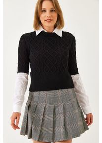 Strickpullover mit Struktur und Hemdkragen