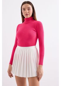 Strukturierter Rollkragen-Fit-Pullover