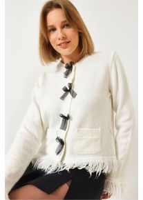 Rippstrick-Cardigan mit Knopfverschluss und R&uuml;schen