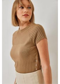 Strickpullover mit strukturiertem Muster und Knopfleiste