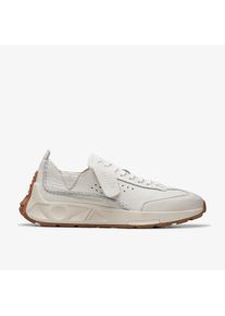 Clarks Craft Speed. Off White Lea Sneakers