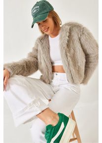 Boxy Cropped Kunstfellmantel