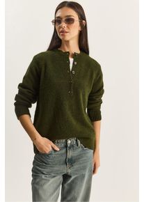 L&auml;ssiger Fit Knopfhals Strickpullover
