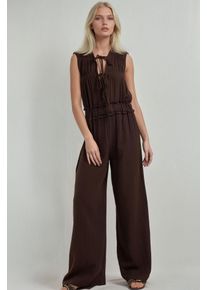 Texturiertes Jumpsuit mit weitem Bein und Rundhalsausschnitt