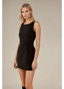 Ma&szlig;geschneidertes Volumen-Minikleid