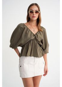 V-Ausschnitt-Bluse mit R&uuml;sche-Detail