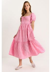 Gesticktes Herzkragen-Maxikleid