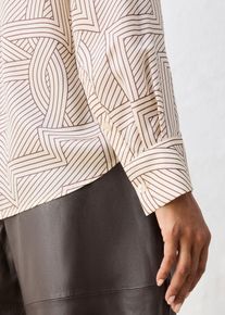 bonprix Flie&szlig;ende Hemdbluse mit Seide, beige, Gr.52, elegante Bluse mit grafischen Druck, in sch&ouml;ner flie&szlig;nder Premium-Qualit&auml;t, aus Seide