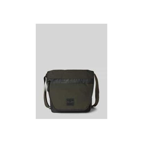 4048835102083 - strellson Schultertasche Patch Frontfach für Herren grün 4048835102083 - strellson Schultertasche Patch Frontfach für Herren grün